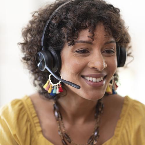 HP Poly Voyager 4320 USB-C Headset + BT700 dongle - Image 9