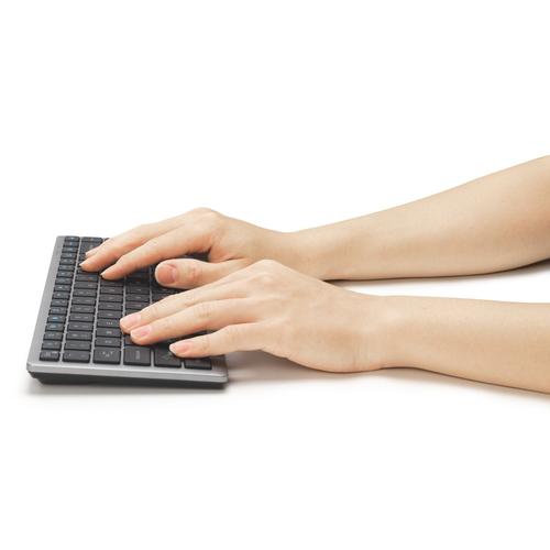 Kensington KB435 EQ Rechargeable Multi-Device Compact Keyboard - Image 2